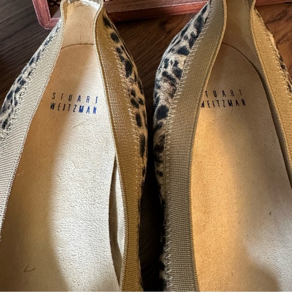 Stuart Weitzman Lastikon Leopard Print Suede Ballet Flats - Picture 2 of 7